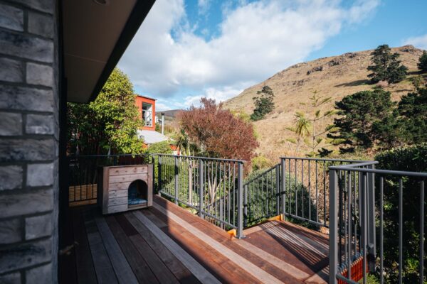 sumnervale-outdoor-deck